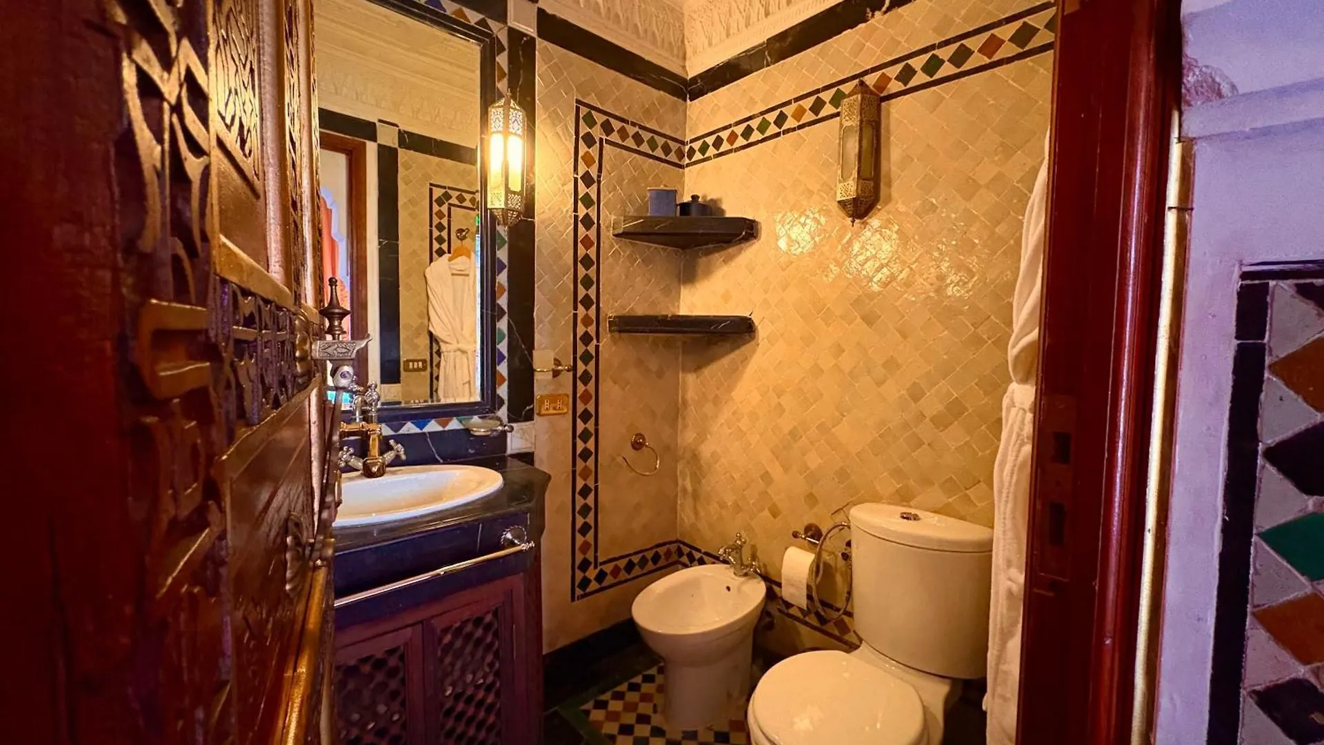 Kassr Annoujoum - Luxury Boutique Riad In The Heart Of Fes Medina